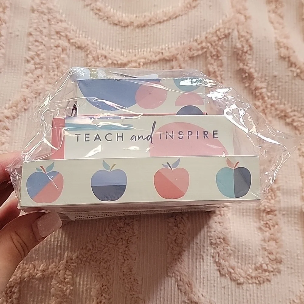Note Pads, Teach and Inspire. 3 pads, 200 sheets each. NWOT.